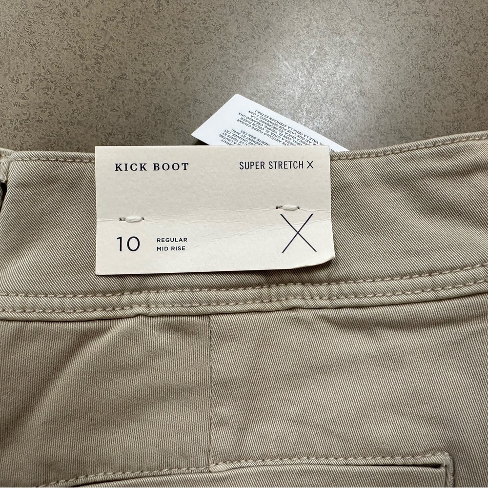 Women’s kick boot pants
